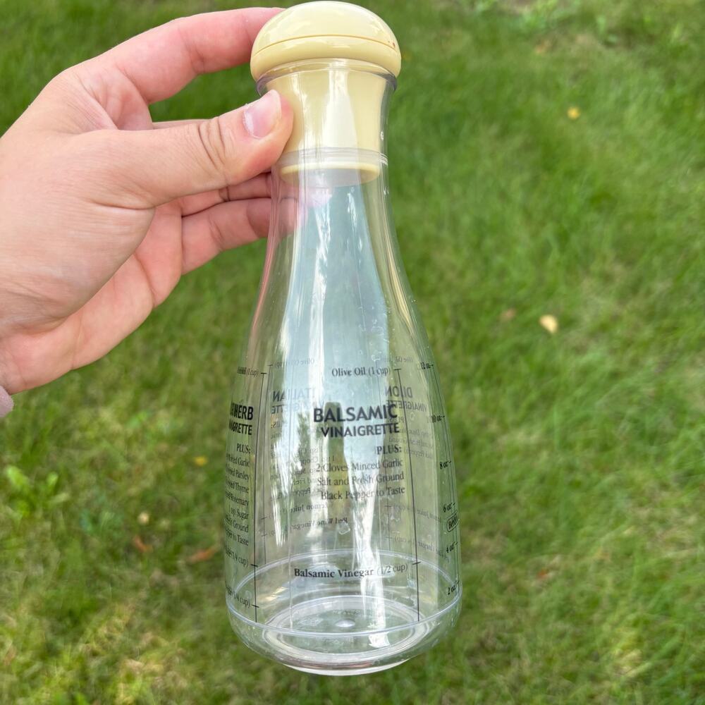 Salad Dressing Shaker and Maker, with 4 recipes